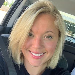 Meet your Posher, Dacey